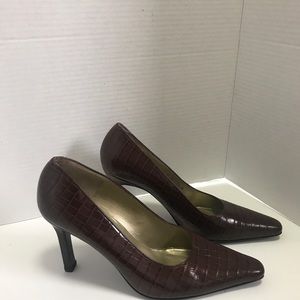 Charles Jourdan Paris Heels Sz  9 1/2 M Brown